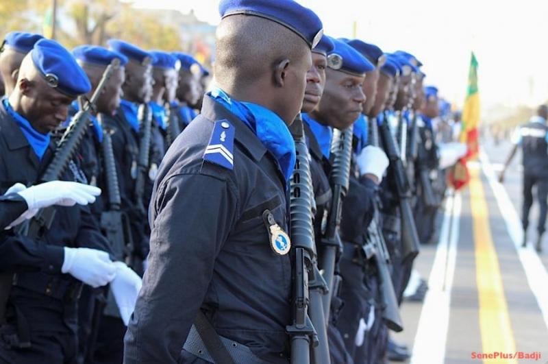 Menaces terroristes: Le Sénégal se barricade et prévoit 10.000 élèves gendarmes