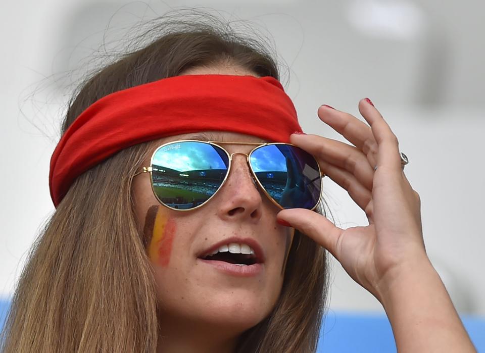 A Belgium supporter attends the Euro 2016 group E football match between Belgium and Ireland at the Matmut Atlantique stadium in Bordeaux on June 18, 2016. / AFP PHOTO / LOIC VENANCE