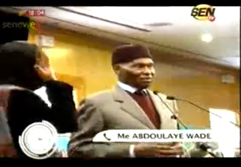Abdoulaye_Wade_Sexplique_sur_son_Blocage_a_CASABLANCA_-_YouTube