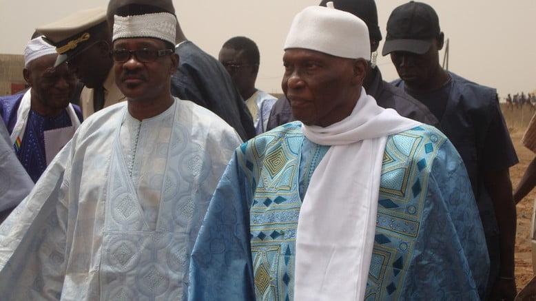 Abdoulaye Wade a rendu visite à Aida Ndiongue cet après-midi