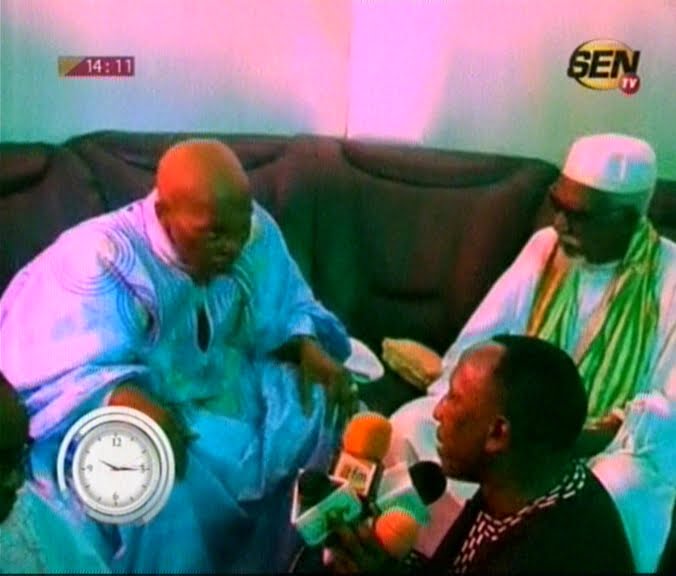 Vidéo: Wade au Khalife des Mourides : « Mes problèmes politiques, je les réglerai. Priez pour moi et mes fils! » Regardez
