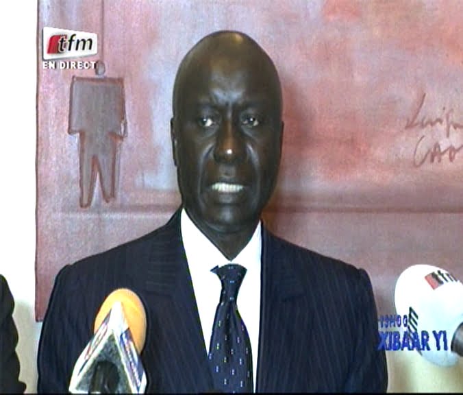 Video Podor : Idrissa Seck ne reconnait pas Racine Sy comme Maire Regardez