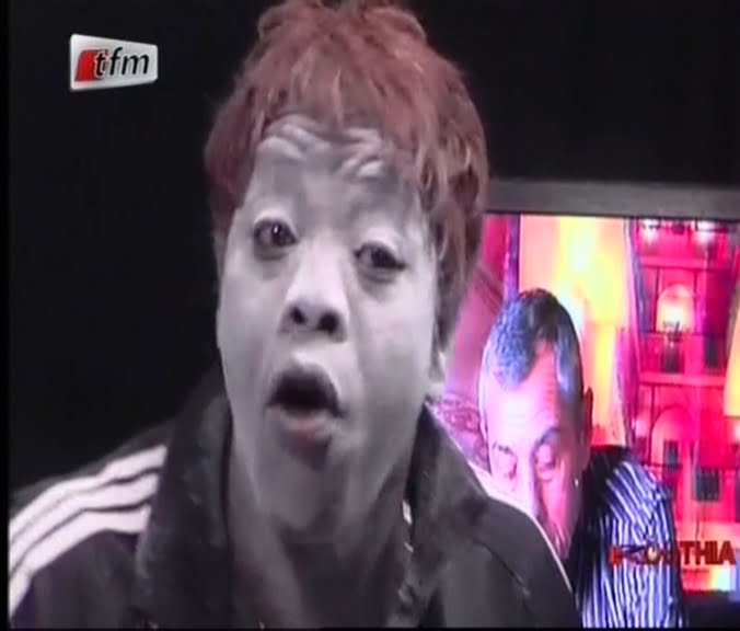 Video: Kouthia raille Alain Giresse dans “Kouthia Show” Regardez