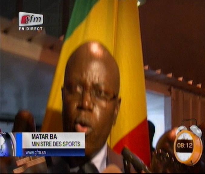 Video: Primes des lions du basket : le ministre des Sports Mactar Bâ nie tout. Regardez