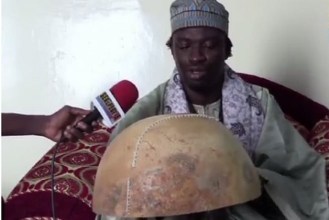 Vidéo: Baye Cheikh Ibrahim dévoile le secret des magiciens et charlatans. Regardez