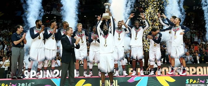 Basket: La Team US pulvérise Serbie et conserve son titre mondial