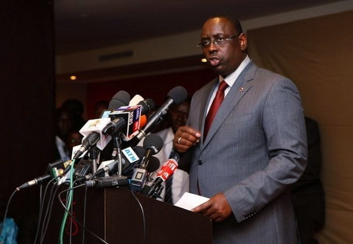 Macky Sall pour le respect du calendrier scolaire, appelle à la sérénité et aux respects des engagements conclus