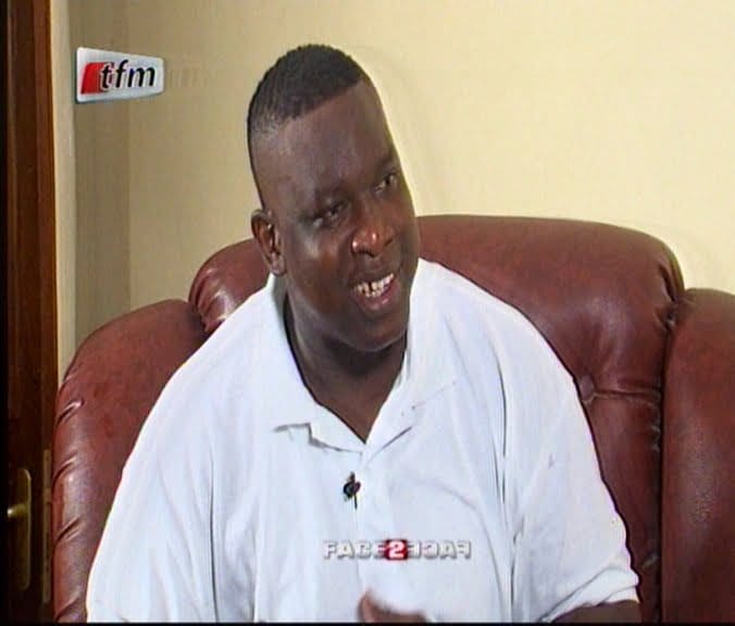 Vidéo: Gouy Gui ne connait pas le nom de la Première Dame du Sénégal et du…. Regardez