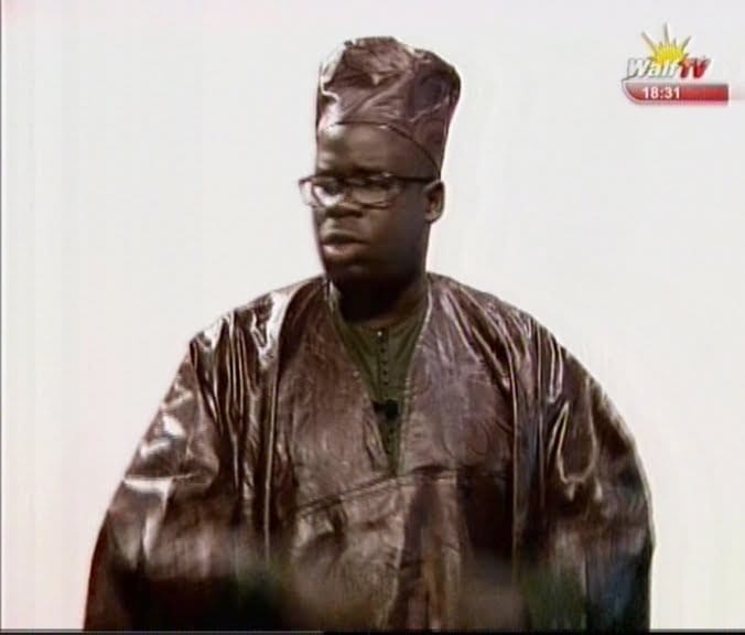 Vidéo: Nepad Musical: Sa Ndiogou raille Macky Sall. Regardez