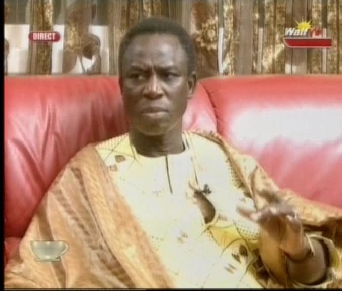 Video- Thione Seck : « Cheikh Yérim m’a dit qu’on lui a demandé de ne pas intégrer Wally Seck dans un café avec  » Regardez