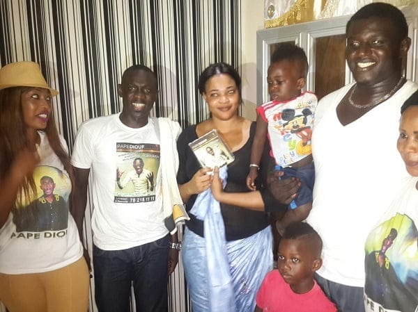 Balla Gaye 2 achète 150 albums « Rakadiou » de Pape Diouf