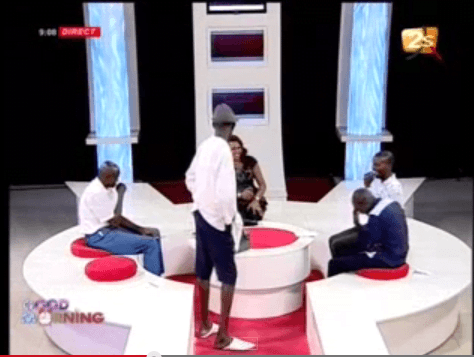 Vidéo- Les délires de Yoro dans « Allo Good Morning » A mourir de rire – 2sTV. Regardez