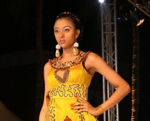 (8) Photos: quand Sokhna Aidara défilait… Regardez