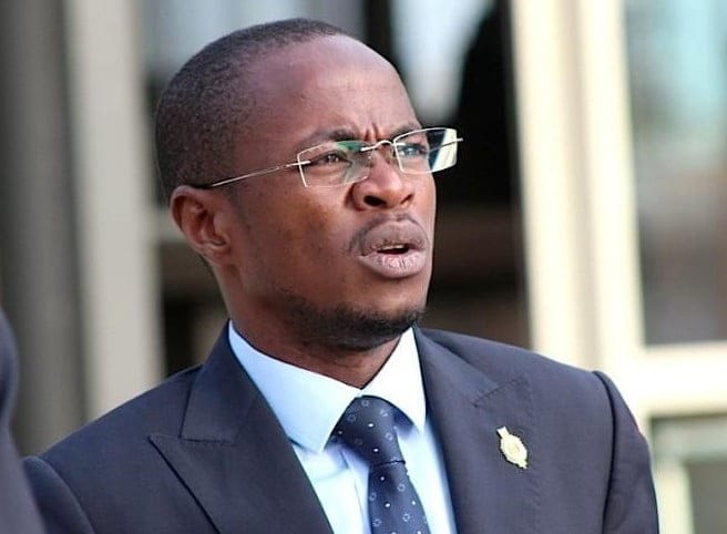 Abdou Mbow et Thiaye Diaby divisent la jeunesse de Macky Sall en morceaux