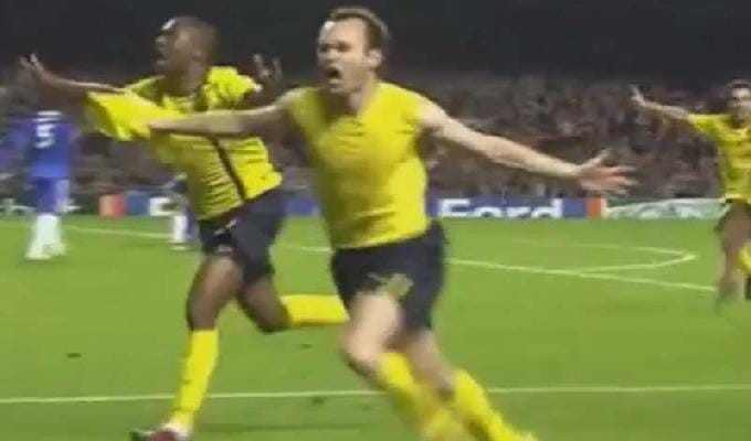 Les 10 plus beaux buts marqués dans le temps additionnel