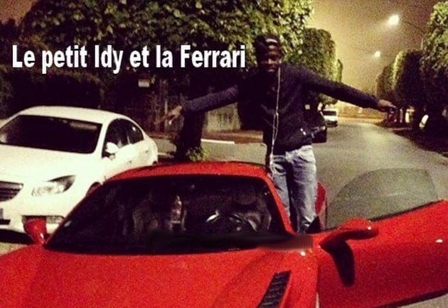 Pris sur une autoroute française, Idy fils brandit son passeport diplomatique