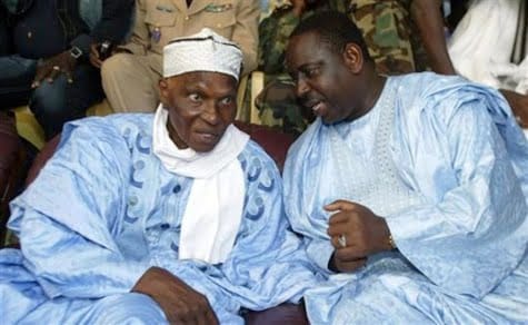 Dialogue national ou stratégie de retrouvailles Wade-Macky…