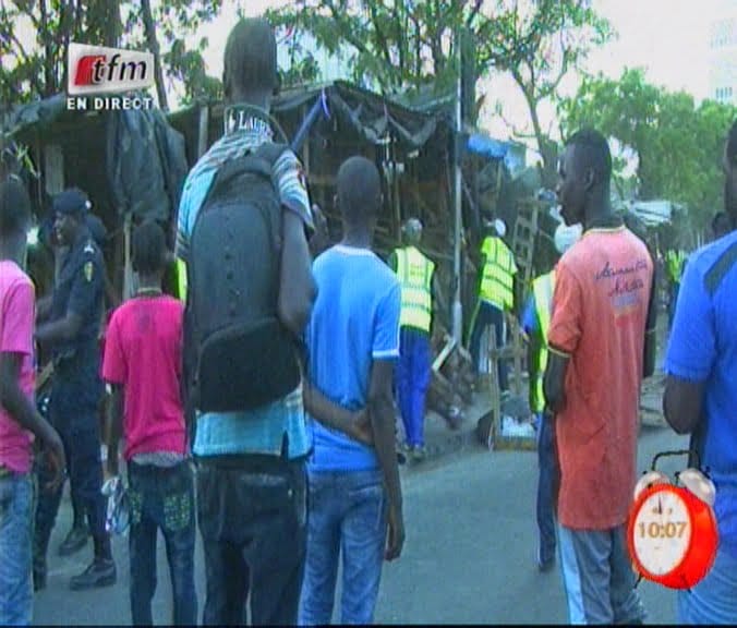 Vidéo: Alioune Ndoye a déguerpi le marché de petersen. Regardez