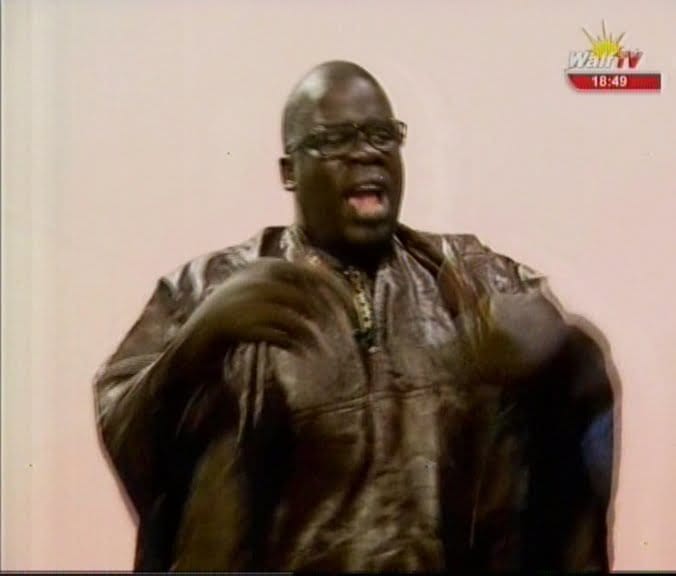 Vidéo: Nepad Musical: Sa Ndiogou raille Iran Ndao à mourir de rire. Regardez