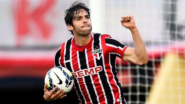 Brésil : Kaka ému pour son dernier match