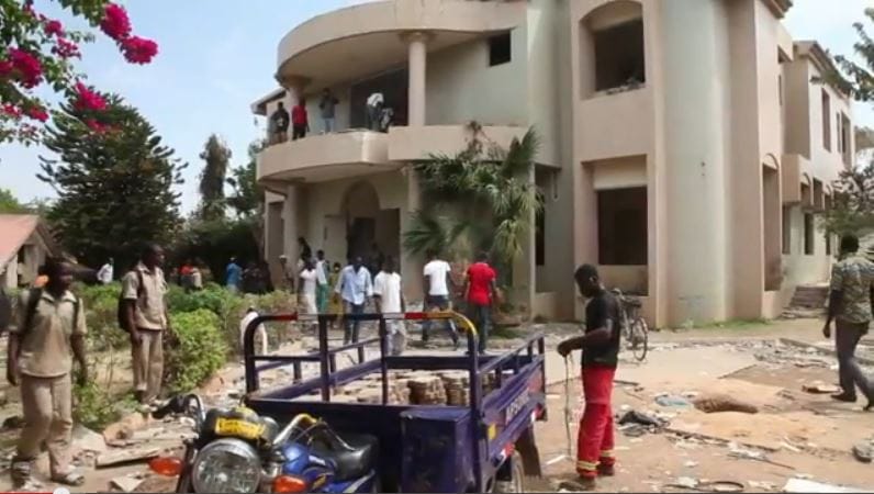 [Vidéo] A Ouagadougou, foire aux documents volés chez François Compaoré