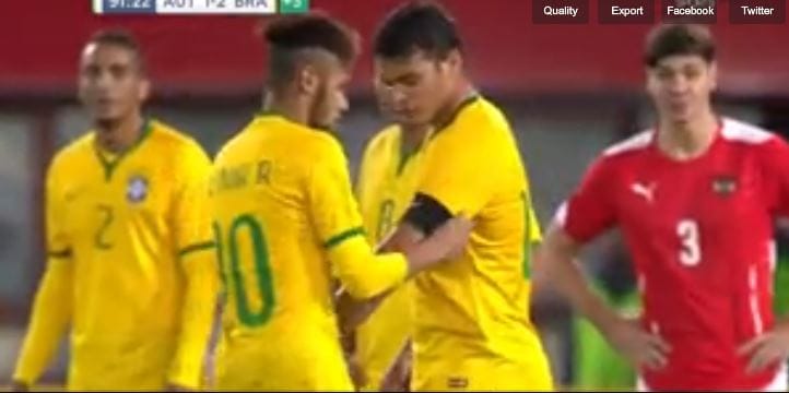 Vidéo- Regardez Neymar qui transmet le brassard de capitaine à Thiago Silva