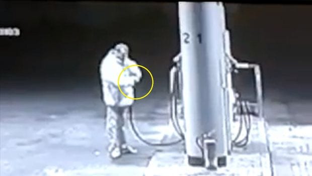 L’étudiant-pompiste trahi par la vidéo de surveillance de la station-service