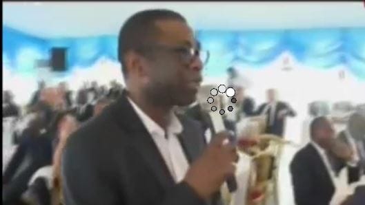 Vidéo-Youssou Ndour dans les bagages de Macky chez Sassou Nguesso pour un Bégué show. Regardez