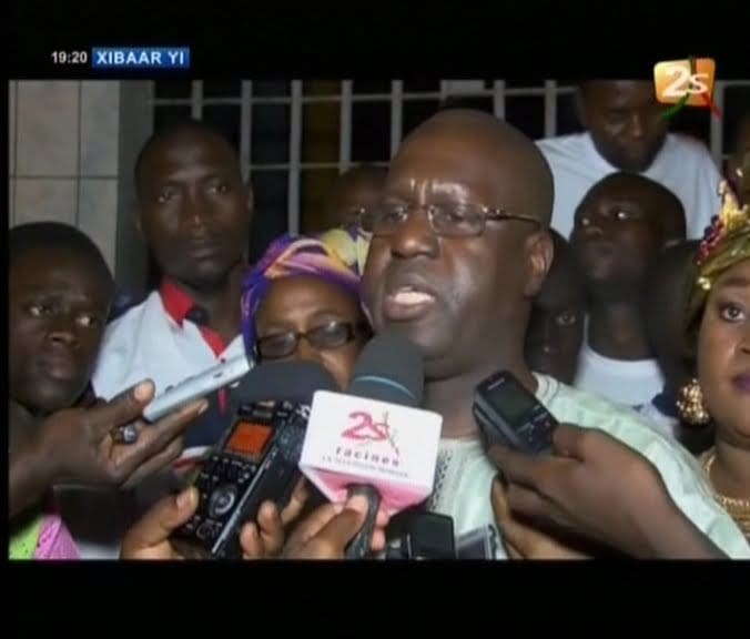 Vidéo: Abdou Karim Sall apporte la réplique au collège des délégués de l’ARTP …