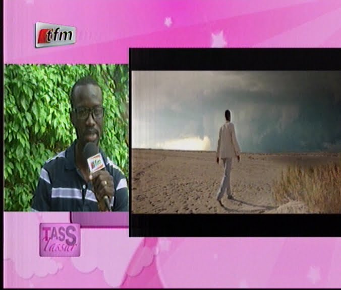 Vidéo: Tass Tassar reçoit Backa niang et stefane kabou. Regardez