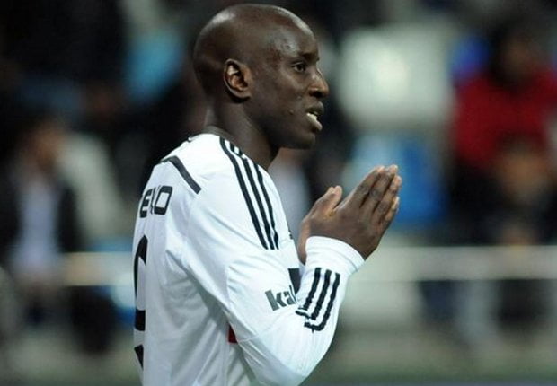 Zappé pour la CAN: Demba Bâ étale sa colère sur twitter!