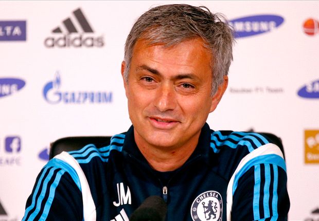 Mourinho sur l’arrivée de Messi: « Aucune possibilité d’acheter un joueur aussi incroyable payé incroyablement cher »