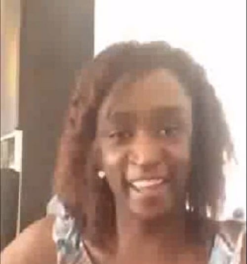 Vidéo: elle se révolte parce que l&rsquo;Afrique n&rsquo;est pas pauvre. Regardez