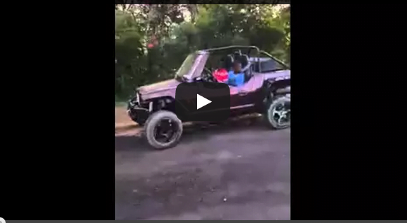 Vidéo-Dans le jardin privé des fils du Président:  Amadou et Mansour en jeep