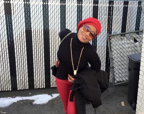 Photos: Aida Samb défiant le froid… Regardez