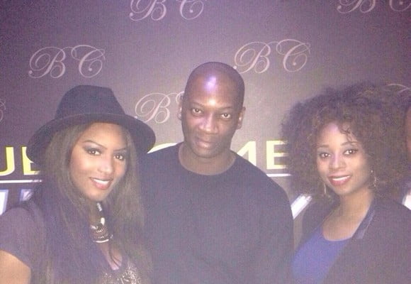 (2) Photos: Adiouza à l’avant première de l’élection Miss Sénégal en France. Regardez