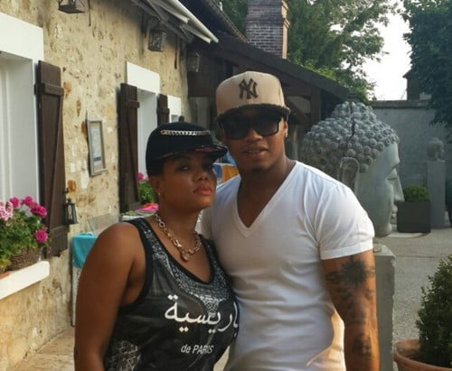 Photo: Diouf toujours au coté de son épouse Valerie. Regardez
