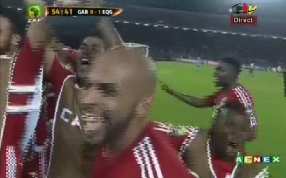Vidéo: Javier Balboa ouvre le score pour la Guinée Équatoriale sur pénalty à la 55′: Gabon-Guinée Équatoriale (0 – 1)