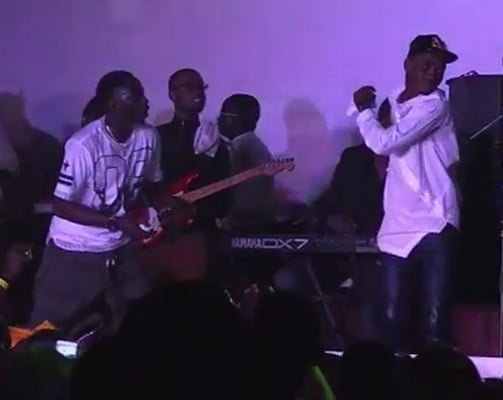 Vidéo: duel de danse entre Waly et Eumeudy Badiane. Regardez