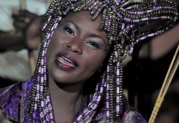 Nouveau clip de Wa flash de Thiès « Cheikh Anta Diop ». Regardez