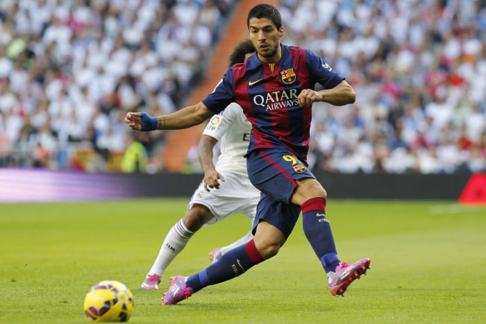 VIDEO: Luis Suarez a-t-il rechuté devant Neymar  (Regardez)