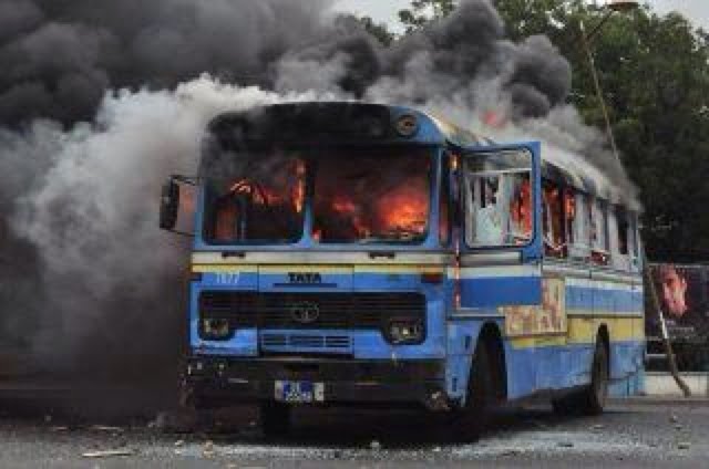 Incendie bus Ddd: Cheikh Ahmadou Bamba Bâ inculpé et placé sous mandat de dépôt