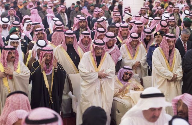 [Photos+Vidéo]- L’inhumation du roi Abdallah selon le rite Wahabite