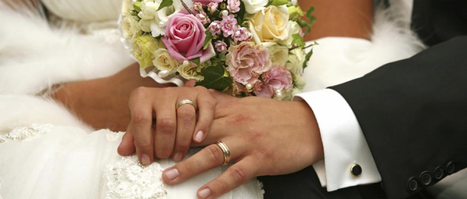 États-Unis : une adolescente et son père s’apprêtent à se marier