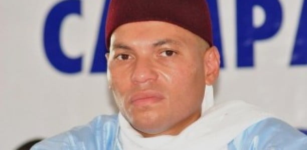 CREI : Menotté, Karim Wade fond en larmes devant la cour