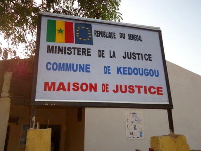 Sidiki Kaba :  » Nous allons construire 28 maisons de justice d’ici 2016″