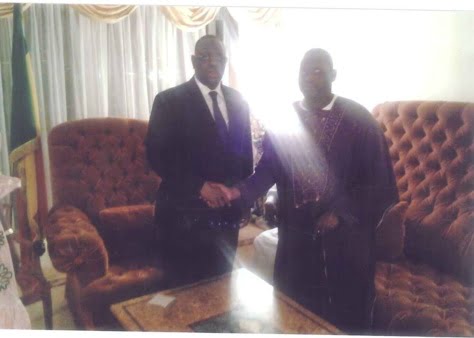 Mame Thierno Birahim, frère cadet de Modou Kara : » Je soutiens Macky Sall parcequ’il a annulé toutes les procédures judiciaires contre ma personne »