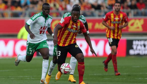 Ligue 1: Saint-Etienne échappe à la correctionnelle face à Lens (3-3)