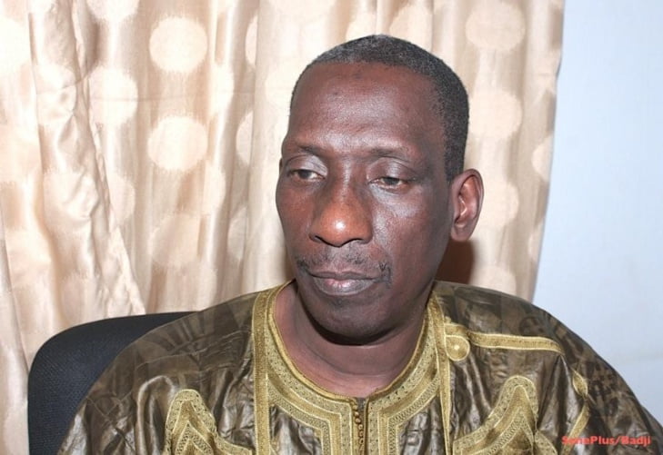 Beaucoup de personnes au chevet de Diop Decroix à l’hôpital principal