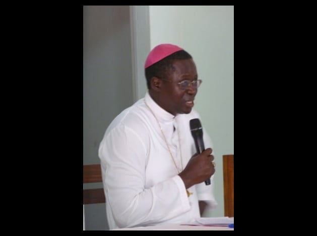 Monseigneur Benjamin Ndiaye intronisé  Archevêque de Dakar